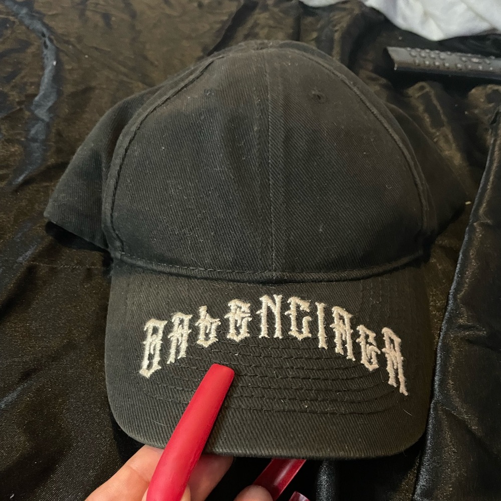 Balenciaga embroidered baseball cap